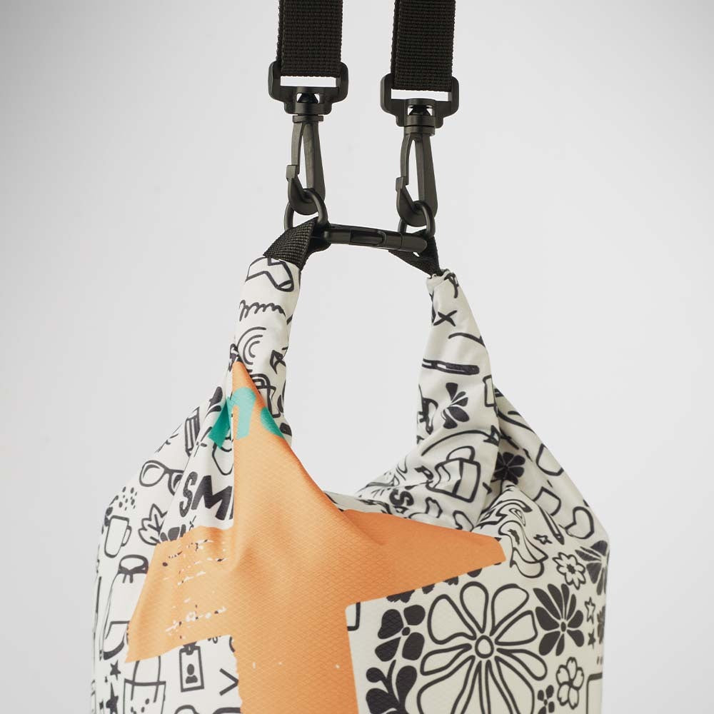Valmorel | Sac étanche de 10 L en tissu ripstop RPET, design à 360°.