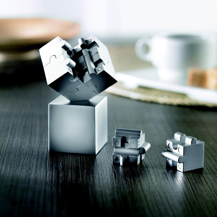 Katmandou | Puzzle 3D composé de pièces métalliques et magnétiques
